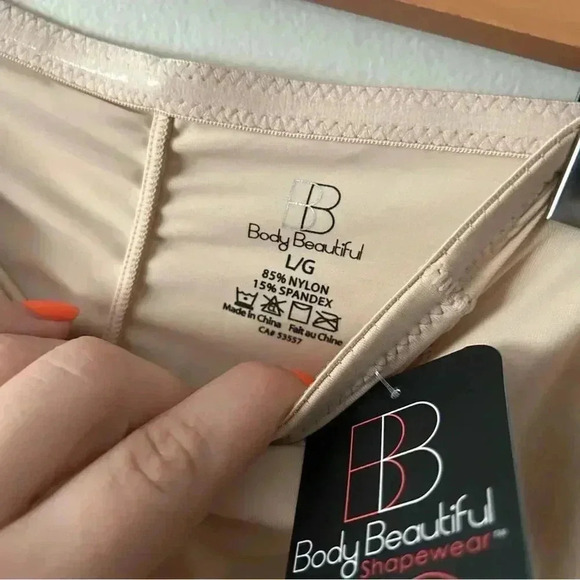NWT Bodybeautiful Nordstrom  Shaper Short L - Picture 5 of 5